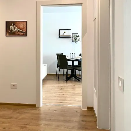 Apartment Alphaville 96